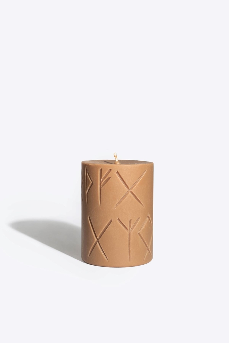 Rune candle FRIGGA - Image 3