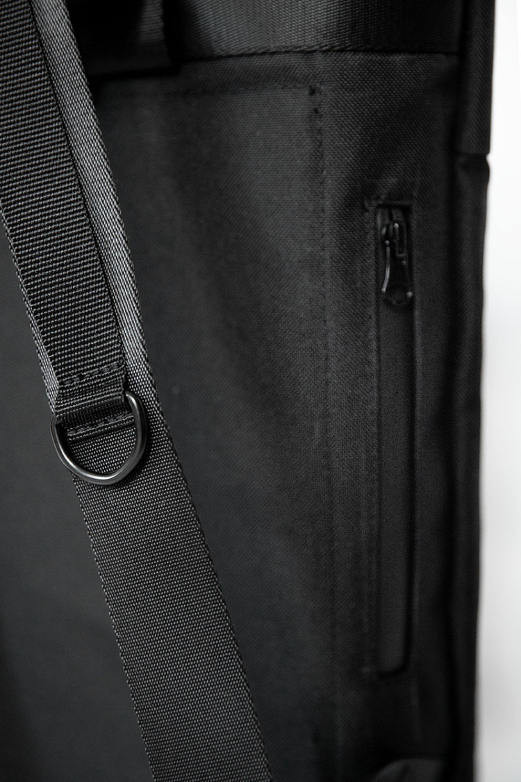 HØLAR Weatherproof Backpack - Image 4