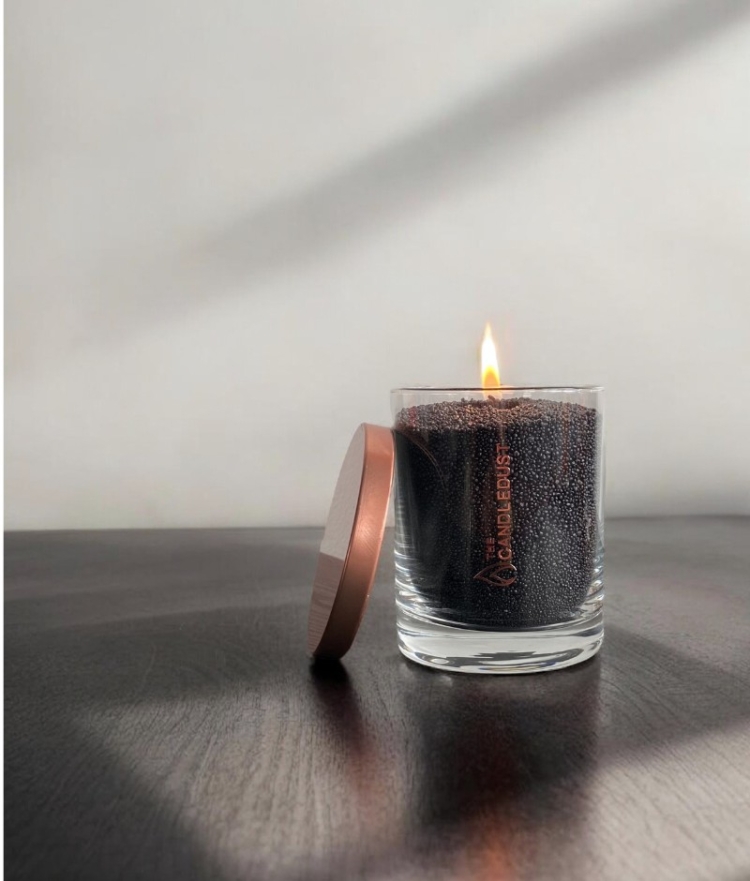 Unscented Powder Candle in Glass - Black 160g - Image 3