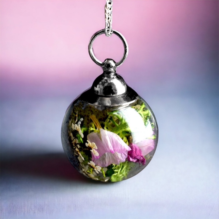 925 sterling silver necklace with dried scented bells, moss and sea lavender pendant - Image 3