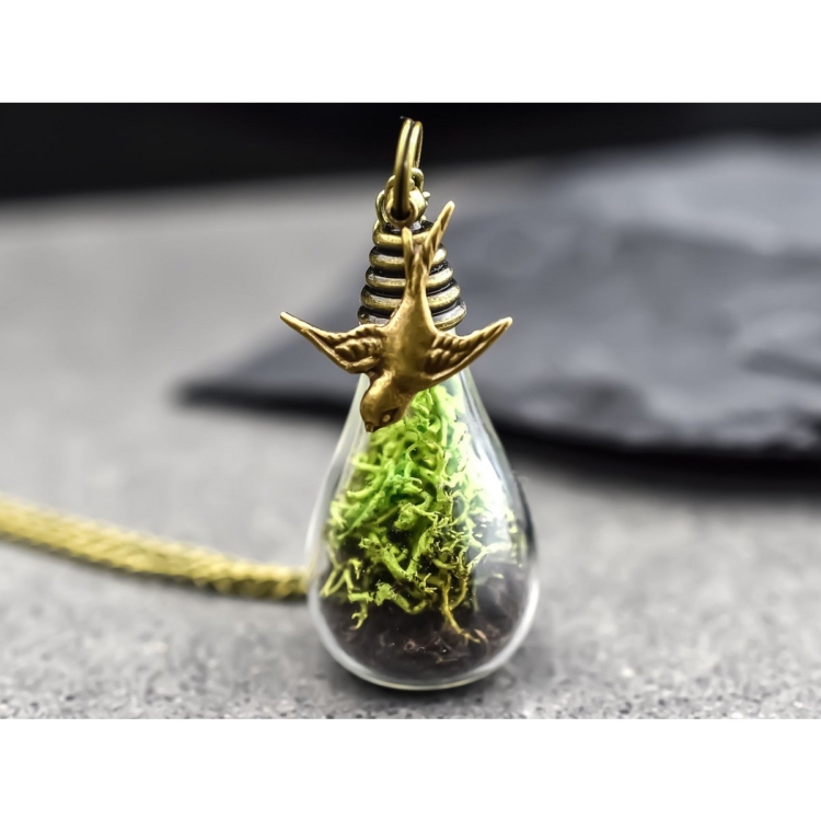 Real Moss & Soil Terrarium Bronze Necklace - Image 5