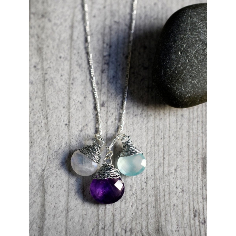 Gemstone necklace with aquamarine moonstone and amethyst - Image 4