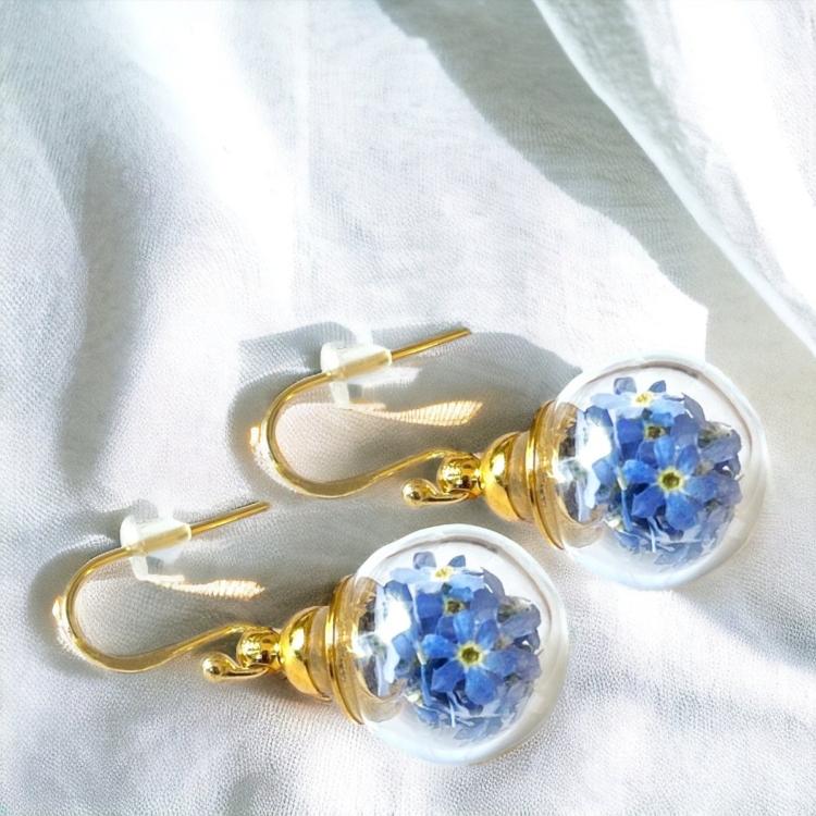 Handmade forget-me-not ball earrings - Image 2