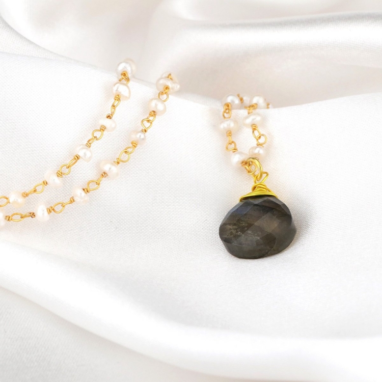 Labradorite & Freshwater Pearl Gemstone Teardrop Pendant Necklace Gold - Image 7