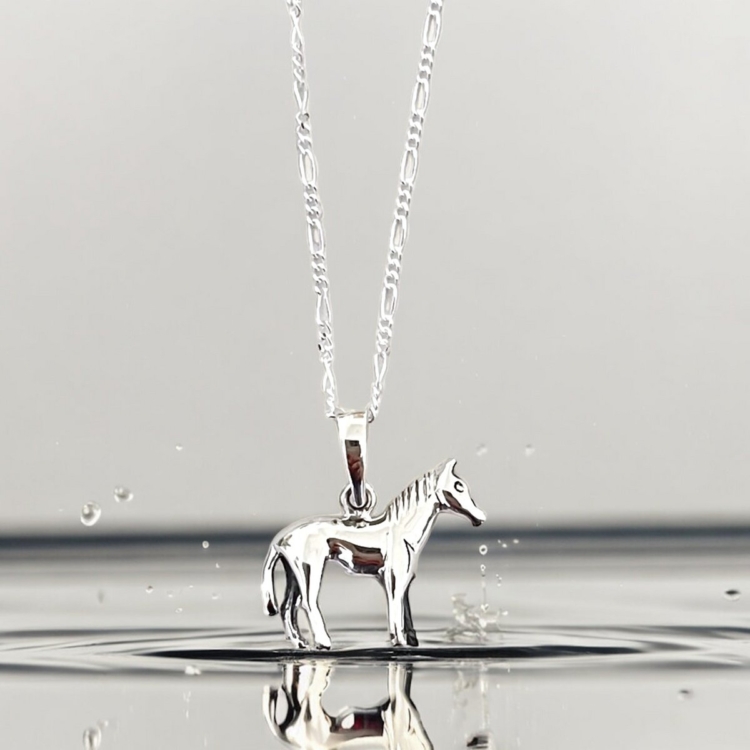 925 sterling silver chain with 3D horse pendant - Image 3