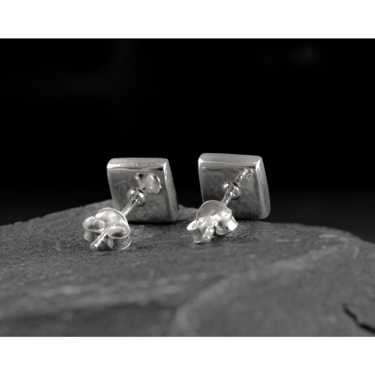 925 Sterling Silver Square Mini Stud Earrings Mother of Pearl - Image 3