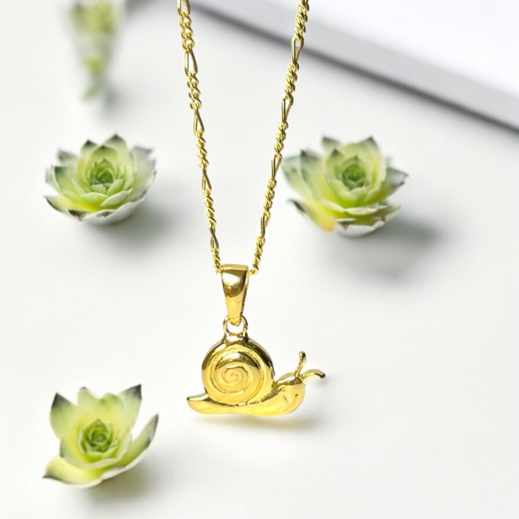 925 Sterling Silver Snail Pendant Necklace - 18K Flash Gold Plated