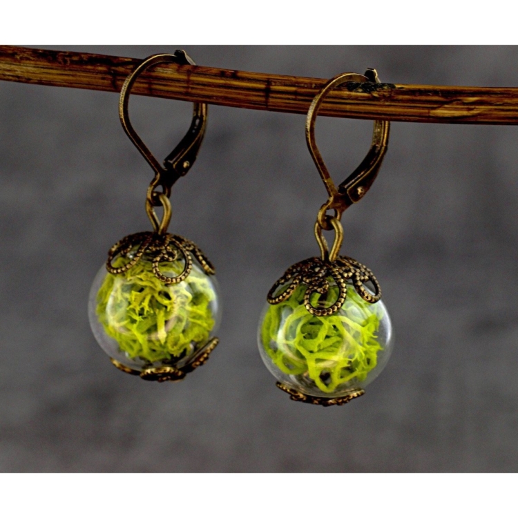 Real Moss Earrings - Green Iceland Moss Plant Earrings - Image 6